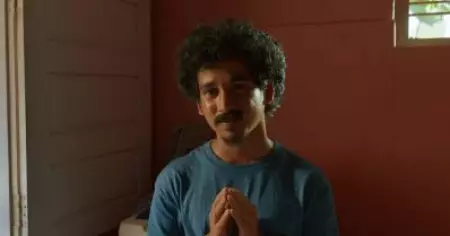 മൊത്തത്തിലൊരു ഗ്യാങ്ബാങ്ങായിരുന്നു; നാലഞ്ച് സീനേ ഉള്ളുവെങ്കിലും അപാര കൗണ്ടറുകളുമായി ഭരതന്‍ നായരുടെ പഴയത്