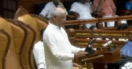നയപ്രഖ്യാപനം: പ്ലസ് ടു സീറ്റുകള്‍ വര്‍ധിപ്പിക്കും; വിദ്യാര്‍ഥിനികള്‍ക്ക് ആര്‍ത്തവ അവധി; ലഹരിക്കെതിരെ സീറോ ടോളറന്‍സ്
