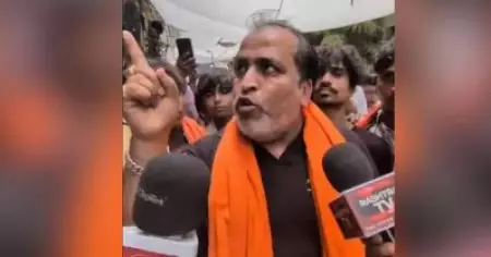 നമസ്‌ക്കാരം പൂര്‍ണമായും നിരോധിക്കണമെന്ന് ഹിന്ദുരക്ഷാ ദള്‍; വീഡിയോ, വിവാദം