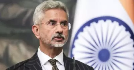 റഷ്യയുടെ എണ്ണ വാങ്ങുന്നത് രാജ്യതാത്പര്യം; വിമര്‍ശിക്കുന്ന യൂറോപിന്റെ ആയുധങ്ങള്‍ ഇന്ത്യക്കെതിരെ ഉപയോഗിക്കുന്നില്ലേ; എസ്. ജയശങ്കര്‍