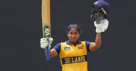 പാകിസ്ഥാനെ ചാരമാക്കി ലങ്കന്‍ പെണ്‍പുലി; തൂക്കിയത് ടി-20 ചരിത്രത്തിലെ വമ്പന്‍ റെക്കോഡ്