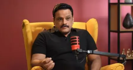 അമ്മയുടെ യോഗത്തിലെ കെട്ടിപ്പിടിത്തം; നമുക്കറിയാം അവന്റെ ഉള്ളിലൊക്കെ എന്താണെന്ന്; ഫേക്കായി അഭിനയിക്കാന്‍ രസമാണ്: കൃഷ്ണ