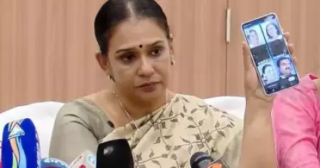 അജണ്ടകള്‍ നടപ്പിലാക്കാന്‍ ശ്രമിച്ചാല്‍ എതിര്‍ക്കും; ശ്വേതയുടെ ഉറപ്പില്‍ 15 കോടി സംഭാവന കിട്ടുമെന്ന ബി.ജെ.പി നേതാവിന്റെ വീഡിയോ പ്രദര്‍ശിപ്പിച്ച് മാലാ പാര്‍വതി