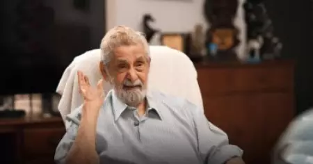 ഞാന്‍ വിസയും കൈയില്‍ പിടിച്ച് ടിക്കറ്റിന് വേണ്ടി കാത്തിരിക്കുകയാണ്; ആര്‍ക്കും ഭാരമാകാതേ വേഗം വിളിക്കണേയെന്നാണ് പ്രാര്‍ത്ഥന: മധു