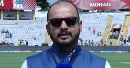 കരിയറിന്റെ അവസാന ഘട്ടത്തിലേക്കാണ് അദ്ദേഹം കടന്നുകൊണ്ടിരിക്കുന്നത്; ഇന്ത്യന്‍ സൂപ്പര്‍ താരത്തെക്കുറിച്ച് മുരളി കാര്‍ത്തിക്