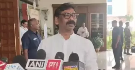ബി.ജെ.പിയെ 'പരാദ ജീവി'യോട് ഉപമിച്ച് ഹേമന്ത് സോറൻ ;വിദ്യാർത്ഥി സമരത്തെ വലുതാക്കി കാണിക്കാൻ ശ്രമിക്കുന്നു