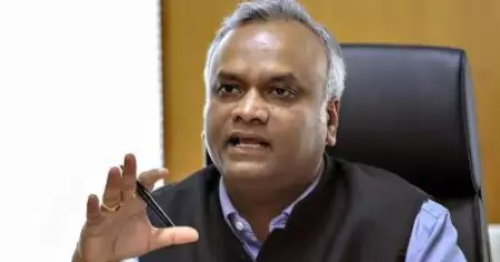 കേന്ദ്ര മന്ത്രിസഭ  ടെലി പ്രോംപ്റ്ററില്ലാതെ വന്ദേമാതരം മുഴുവന്‍ ചൊല്ലിയാല്‍ ഞാന്‍ രാജിവെക്കും: വെല്ലുവിളിച്ച് പ്രിയങ്ക് ഖാര്‍ഗെ