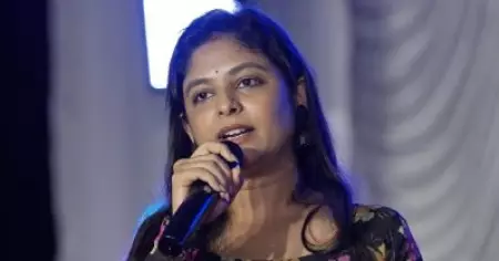 മീഡിയക്കാര്‍ മനഃപൂര്‍വം നമുക്ക് ചില നെഗറ്റീവ് സാധനങ്ങള്‍ തലയില്‍ വെച്ച് തരും: അഖില ഭാര്‍ഗവന്‍