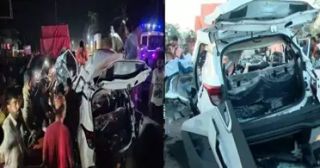 തൃശ്ശൂര്‍ കയ്പമംഗലത്ത് നിര്‍ത്തിയിട്ട ലോറിയില്‍ കാര്‍ ഇടിച്ച് കയറി വന്‍ അപകടം: കോളേജ് വിദ്യാര്‍ത്ഥികളടക്കം എട്ട് പേര്‍ക്ക് ദാരുണാന്ത്യം