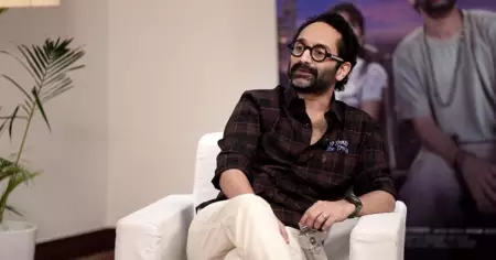 ഇമിഗ്രേഷനിലെത്തിയിട്ടും അവന്‍ ഞങ്ങളെ നോക്കിക്കൊണ്ടിരുന്നു; പിന്നീടുള്ള ആ വോയ്സ് നോട്ട് എന്നെ തകര്‍ത്തു: ഫഹദ് ഫാസില്‍