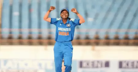 ഇന്ത്യൻ ജേഴ്‌സിയിൽ വീണ്ടും 'മിന്നു'വാൻ മലയാളി താരം; സിംബാബ്‌വെക്കെതിരായ ടീം പ്രഖ്യാപിച്ചു