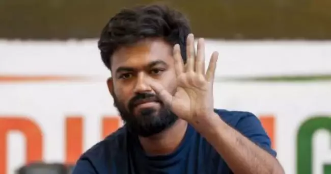 മോദി ഇന്ത്യയ്ക്ക് നാണക്കേട്; ഇത്ര വലിയ ഭീരുവിനെയും ബുള്ളിയെയും രാജ്യം കണ്ടിട്ടില്ല: അഭിജിത് ദീപ്‌കെ