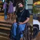 ഭിന്നശേഷി സൗഹൃദ സൗകര്യങ്ങളില്ല; കൊയിലാണ്ടിയില്‍ ഹോട്ടലിന് മുന്നില്‍ കുത്തിയിരിപ്പ് സമരം