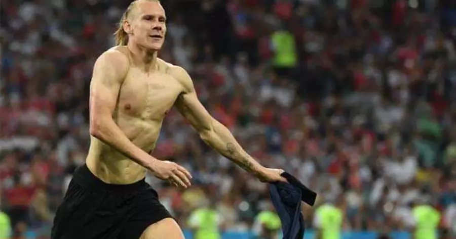 ?php echo $post['title']; ?>