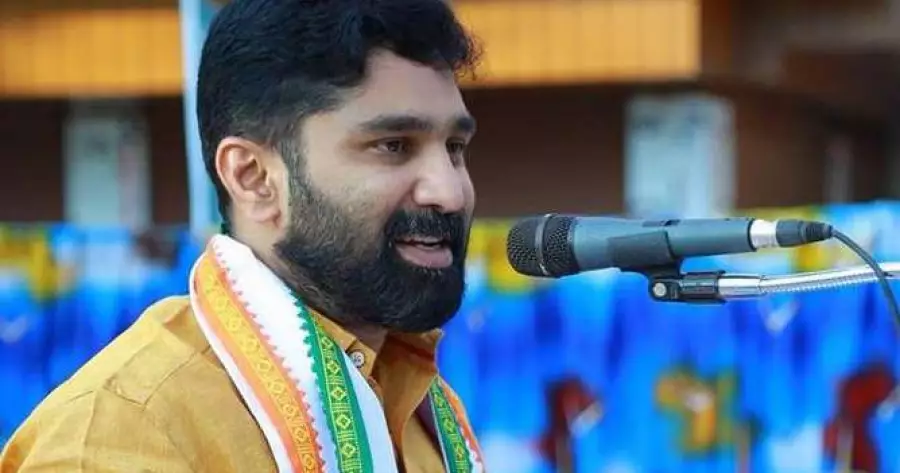 ?php echo $post['title']; ?>