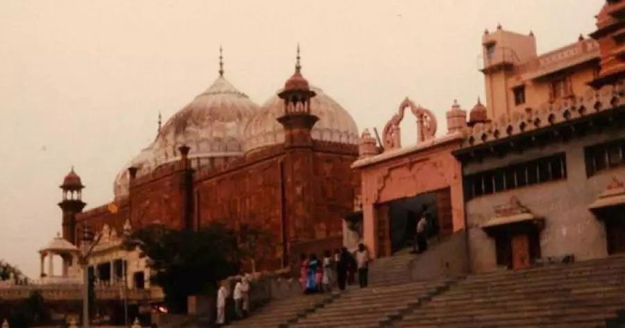 ?php echo $post['title']; ?>