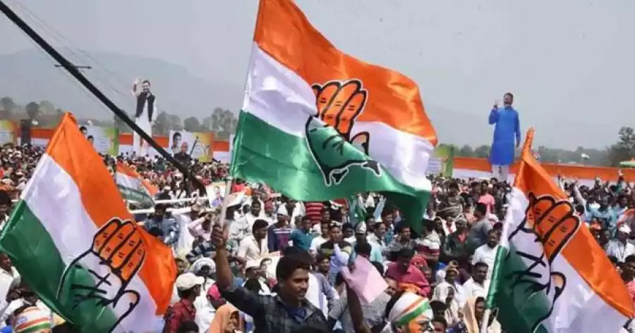 ?php echo $post['title']; ?>