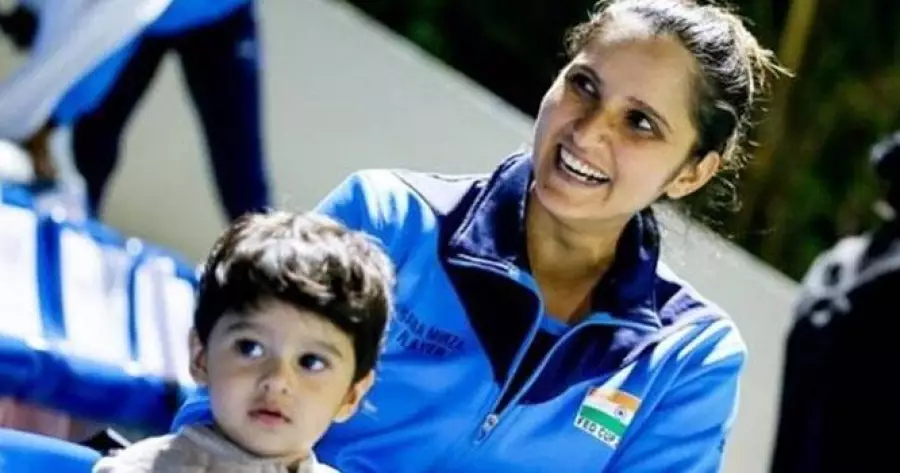 ?php echo $post['title']; ?>