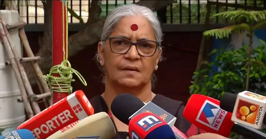 ?php echo $post['title']; ?>