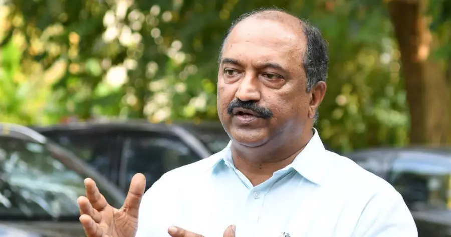 ?php echo $post['title']; ?>