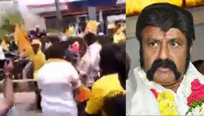 തെരഞ്ഞെടുപ്പ് പ്രചാരണത്തിനിടെ സെല്‍ഫിയെടുക്കാന്‍ എത്തി; പാര്‍ട്ടി പ്രവര്‍ത്തകനെ ഓടിച്ചിട്ട് തല്ലി ബാലകൃഷ്ണ; വീഡിയോ