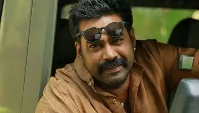 ഫാമിലിയോടൊപ്പം ആ സിനിമകള്‍ കാണാന്‍ ടെന്‍ഷനാണ്; വീട്ടിലാണ് ഏറ്റവും പ്രശ്‌നം: ബിജു മേനോന്‍
