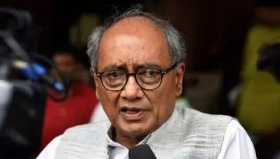 ‘ഹിന്ദു ഭീകരത’ എന്ന പദം ആദ്യം ഉപയോഗിച്ചയാളെ ബി.ജെ.പി കേന്ദ്രമന്ത്രിയാക്കി: ദിഗ് വിജയ സിങ്