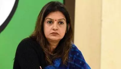 ‘ആത്മാഭിമാനം പണയപ്പെടുത്തി കോണ്‍ഗ്രസില്‍ നില്‍ക്കാന്‍ കഴിയില്ല’; പ്രിയങ്ക ചതുര്‍വേദി ശിവസേനയില്‍ ചേര്‍ന്നു