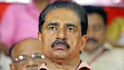 കൊല്ലത്ത് വോട്ട് നേടാന്‍ എല്‍.ഡി.എഫ് പണം വിതരണം ചെയ്യുന്നുവെന്ന് പ്രേമചന്ദ്രന്‍