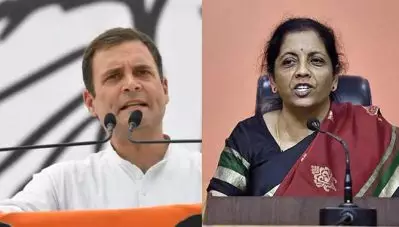 ‘രാഹുല്‍ ഗാന്ധിയുടെ നിലപാട് അവസരവാദിയുടേത്’; സുപ്രീംകോടതിയിലെ ഖേദപ്രകടത്തിന് പിന്നാലെ രാഹുലിനെതിരെ നിര്‍മ്മല സീതാരാമന്‍