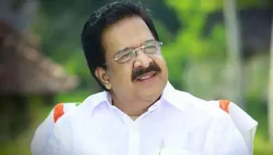 ‘അബദ്ധപഞ്ചാംഗം’: പ്രതിപക്ഷ നേതാവ് രമേശ് ചെന്നിത്തലയുടെ അമ്മയ്ക്കും കഴക്കൂട്ടത്തെ യു.ഡി.എഫ് സ്ഥാനാര്‍ത്ഥിക്കും ഇരട്ട വോട്ട്