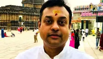 പുരിയിലെ തോല്‍വിയില്‍ പ്രതികരണവുമായി ബി.ജെ.പി വക്താവ് സംപിത് പത്ര; പേരിനൊപ്പമുള്ള ചൗക്കിദാര്‍ നീക്കം ചെയ്തു
