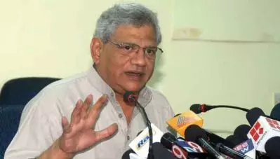 ബംഗാളിലെയും ത്രിപുരയിലെയും 464 ബൂത്തുകളില്‍ റീ പോളിംഗ് നടത്തണം; വോട്ടെടുപ്പില്‍ നടന്നത് വന്‍ കൃത്രിമമെന്ന് യെച്ചൂരി