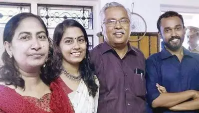 മാവോയിസ്റ്റ് ദമ്പതികള്‍ രൂപേഷിന്റെയും ഷൈനയുടെയും മകള്‍ ആമി വിവാഹിതയായി ; ചടങ്ങില്‍ ആശംസകളുമായി കാനം രാജേന്ദ്രനും ബിനോയ് വിശ്വവും