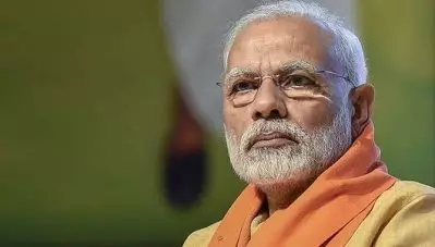 ഫലം വന്നതിന് പിന്നാലെ പേരിലെ ചൗകിദാര്‍ എടുത്തു മാറ്റി നരേന്ദ്ര മോദി