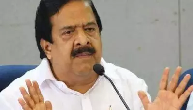 കൊവിഡിന്റെ മറവില്‍ സര്‍ക്കാര്‍ വ്യക്തിഗത വിവരങ്ങള്‍ അമേരിക്കന്‍ കമ്പനിക്ക് കൈമാറുന്നു; ആരോപണവുമായി ചെന്നിത്തല