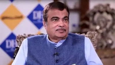 തൊഴിലില്ലായ്മ 1947 മുതലുള്ള പ്രശ്‌നം, സാഹചര്യം വഷളാക്കിയത് കോണ്‍ഗ്രസിന്‍റെ നയങ്ങള്‍; നിധിന്‍ ഗഡ്കരി