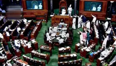 സസ്‌പെന്‍ഡ് ചെയ്ത കോണ്‍ഗ്രസ് എം.പിമാരുടെ അംഗത്വം റദ്ദാക്കണമെന്ന് ബി.ജെ.പി; സമിതി രൂപീകരിച്ച് ചര്‍ച്ച ചെയ്യാമെന്ന് സ്പീക്കര്‍
