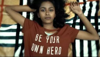 ലെസ്ബിയന്‍ പ്രണയം വേറിട്ട പ്രമേയത്തിലൊരുക്കി ഹ്രസ്വചിത്രം; സോഷ്യല്‍ മീഡിയയില്‍ വൈറലായി ‘മീ അമോര്‍’