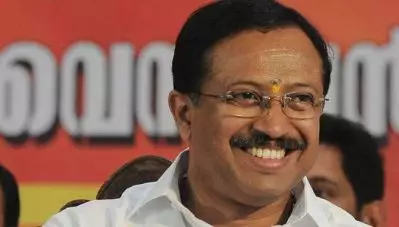 വി.എസ് അച്യുതാനന്ദന്റെ നിലപാടുകളോട് മതിപ്പ് തോന്നിയിട്ടുണ്ടെന്ന് വി മുരളീധരന്‍