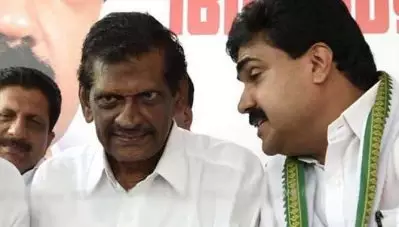 കേരളാ കോണ്‍ഗ്രസില്‍ തര്‍ക്കം മുറുകുന്നു; മാണി അനുസ്മരണ യോഗത്തില്‍ ഭാരവാഹികളെ തെരഞ്ഞെടുക്കരുതെന്ന് കോടതി
