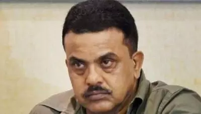 മോദിക്കെതിരെയുള്ള ‘പുതിയ കാലത്തെ ഔറംഗസേബ്’പ്രയോഗത്തില്‍ സഞ്ജയ് നിരുപമിന് തെരഞ്ഞെടുപ്പ് കമ്മീഷന്റെ നോട്ടീസ്