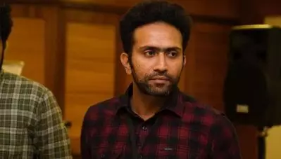 ഹിന്ദു ഒരു മതമല്ല സംസ്‌കാരമാണ്, ഒരു ദൈവത്തിന് എന്തിനാണ് ഇത്രയധികം വിഭാഗങ്ങള്‍: ഷൈന്‍ ടോം ചാക്കോ