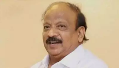 കാരണം കാണിക്കല്‍ മറിച്ചു പോലും നോക്കില്ല; നോട്ടീസ് അയച്ചത് കെ.സി വേണുഗോപാലിന്റേയും സിദ്ധരാമയ്യയുടേയും ഉത്തരവ് അനുസരിച്ച്: റോഷന്‍ ബെയ്ഗ്