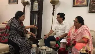 നീതിക്കായുള്ള പോരാട്ടത്തില്‍ കൂടെയുണ്ടാകും; സഞ്ജീവ് ഭട്ടിന് ഡി.വൈ.എഫ്.ഐയുടെ പിന്തുണ