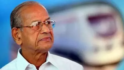 ബി.ജെ.പിയില്‍ ഔദ്യോഗിക അംഗത്വം സ്വീകരിച്ച് ഇ. ശ്രീധരന്‍