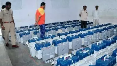 ലോക്‌സഭാ തെരഞ്ഞെടുപ്പ്: ഇ.വി.എമ്മുകളും വിവിപാറ്റുകളും പരിശോധിച്ചിരുന്നത് സ്വകാര്യ കമ്പനി