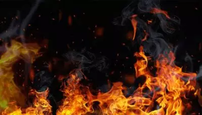 തൊടുപുഴയില്‍ കിടക്ക നിര്‍മാണ ഫാക്ടറിയില്‍ തീപിടുത്തം