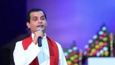ഓട്ടിസം ബാധിച്ച കുട്ടികളുണ്ടാകാന്‍ കാരണം മാതാപിതാക്കള്‍ പോണ്‍ ചിത്രങ്ങള്‍ കാണുന്നതും സ്വയംഭോഗവുമാണെന്ന് സീറോ മലബാര്‍ സഭ പുരോഹിതന്‍