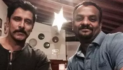 മഹാവീര്‍ കര്‍ണ നീട്ടിവച്ചെന്ന വാര്‍ത്തകളെ തള്ളി സംവിധായകന്‍; ‘എങ്ങനെയാണ് ഇത്തരം വാര്‍ത്തകള്‍ വരുന്നതെന്ന് എനിക്കറിയില്ല’